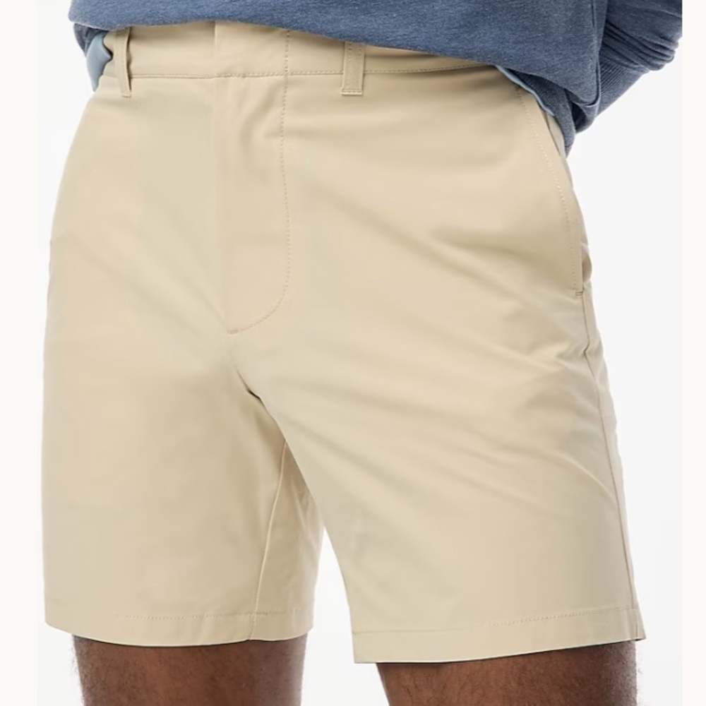 J Crew 7 inch tech shorts